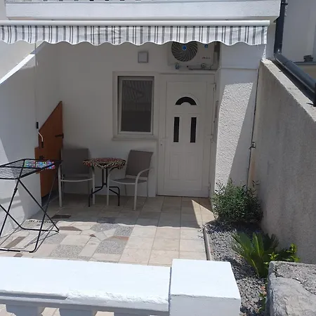 Knezevic Apartment *