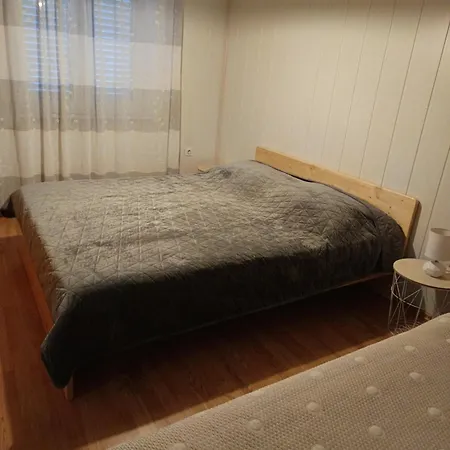 Knezevic Apartment *