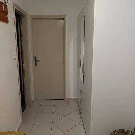 Knezevic Apartment *