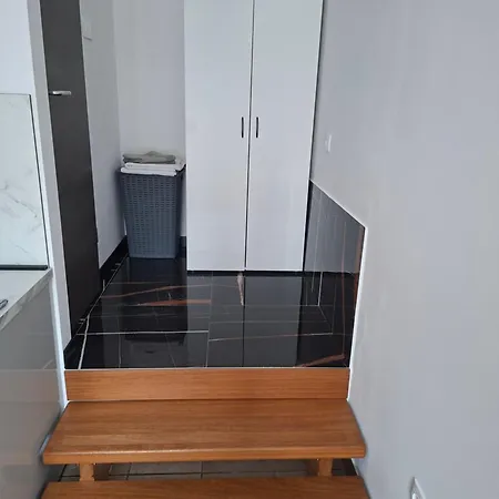 Knezevic Apartment Jadranovo