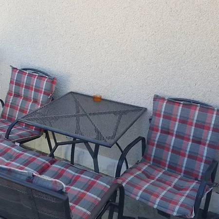 Knezevic * Jadranovo