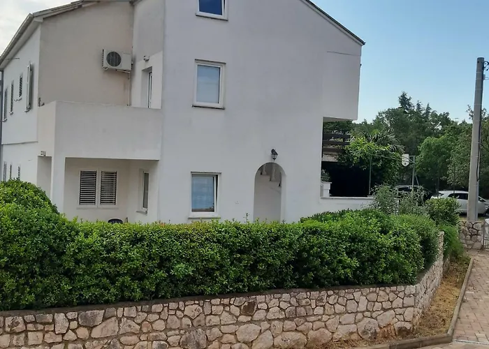 Knezevic Apartman Jadranovo